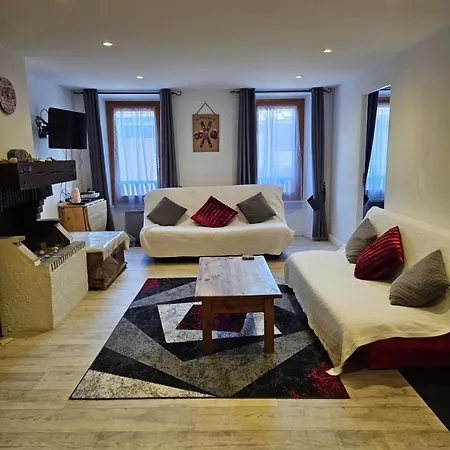 Bourg-st-maurice's Beautiful Apartamento Bourg-Saint-Maurice